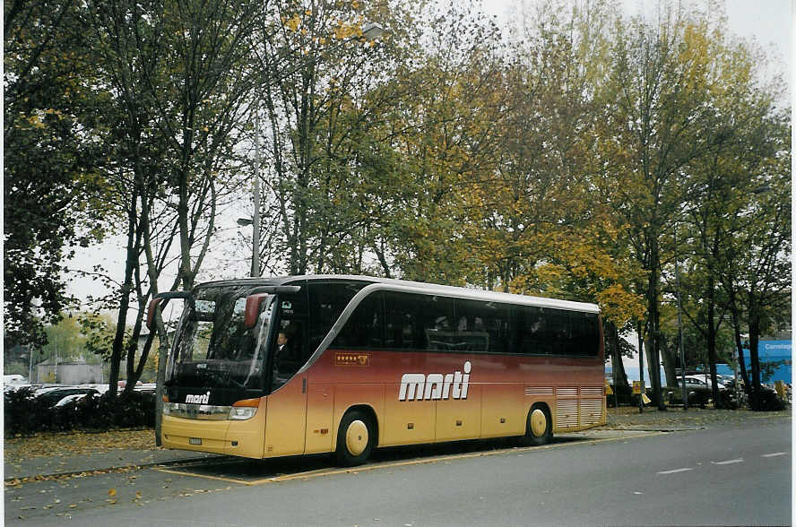 (072'515) - Marti, Kallnach - Nr. 22/BE 572'222 - Setra am 6. November 2004 in Biel, Kongresshaus