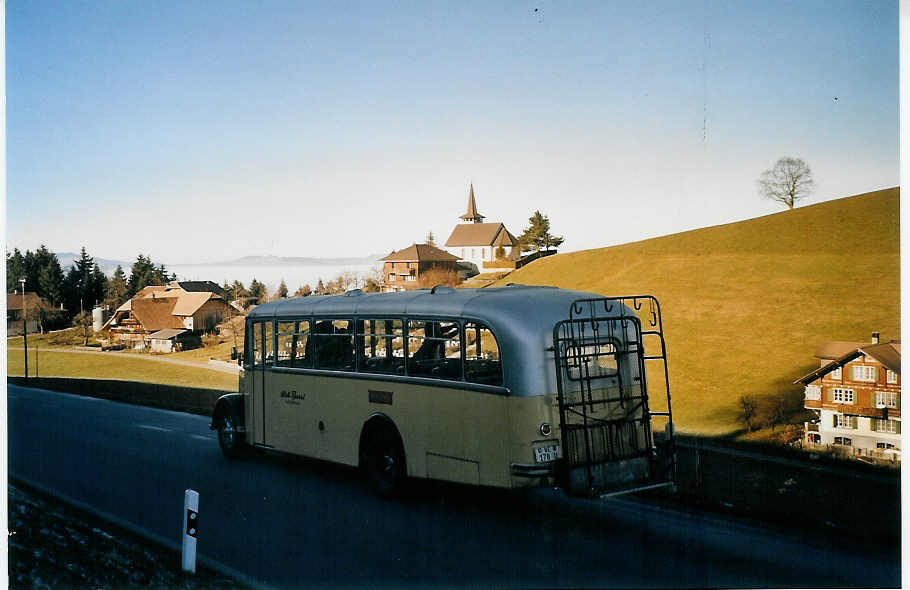 (073'036) - Burri, Teuffenthal - BE 178 U - Saurer/R&J am 12. Dezember 2004 bei Buchen