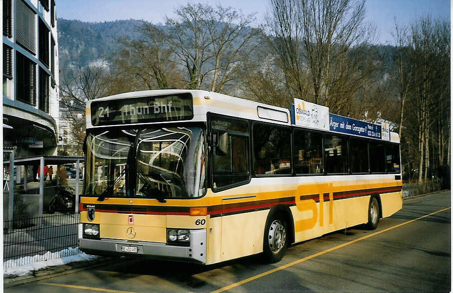 (075'332) - STI Thun - Nr. 60/BE 452'460 - Mercedes/R&J am 26. Februar 2005 bei der Schifflndte Thun