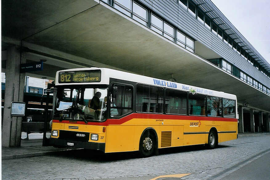 (075'824) - Ryffel, Uster - Nr. 37/ZH 204'402 - NAW/Hess am 31. Mrz 2005 beim Bahnhof Uster