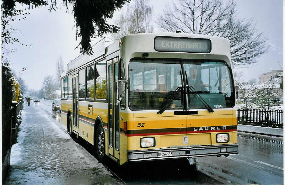 (076'023) - STI Thun - Nr. 52/BE 396'552 - Saurer/R&J am 9. April 2005 in Thun, Pfarrhausweg