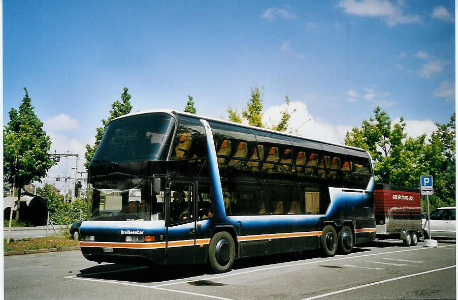 (076'630) - Portmann, Scheuren - BE 241'410 - Neoplan am 22. Mai 2005 in Thun, Seestrasse