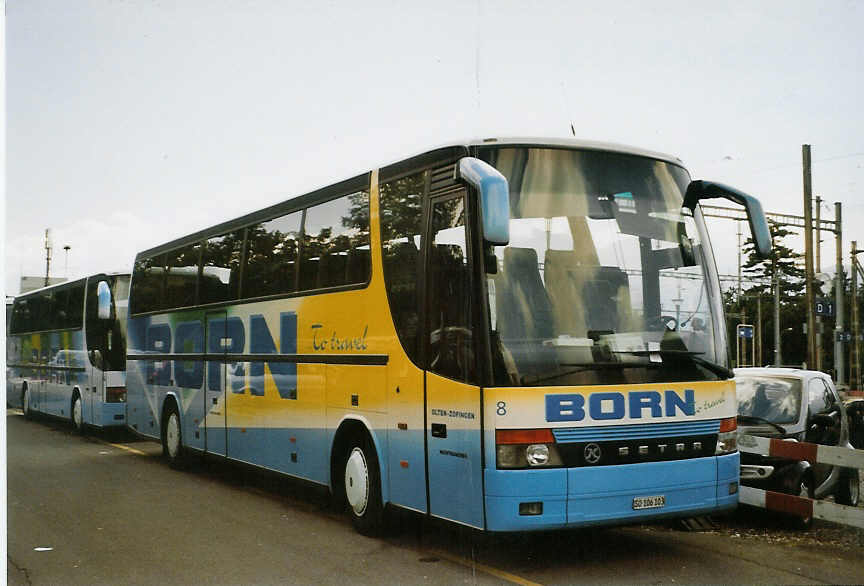 (080'407) - Born, Olten - Nr. 8/SO 106'103 - Setra am 13. September 2005 in Thun, CarTerminal