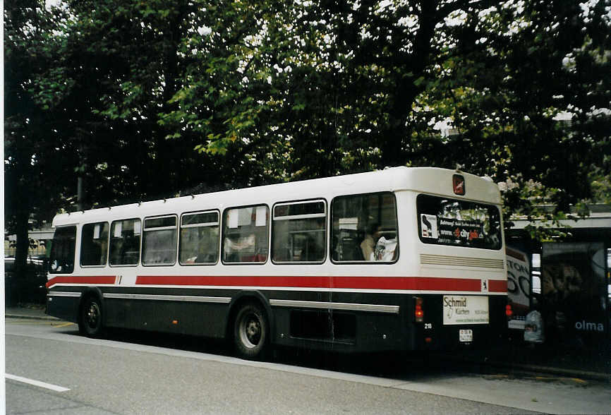 (080'904) - VBSG St. Gallen - Nr. 218/SG 141'218 - Saurer/Hess am 18. Oktober 2005 beim Bahnhof St. Gallen