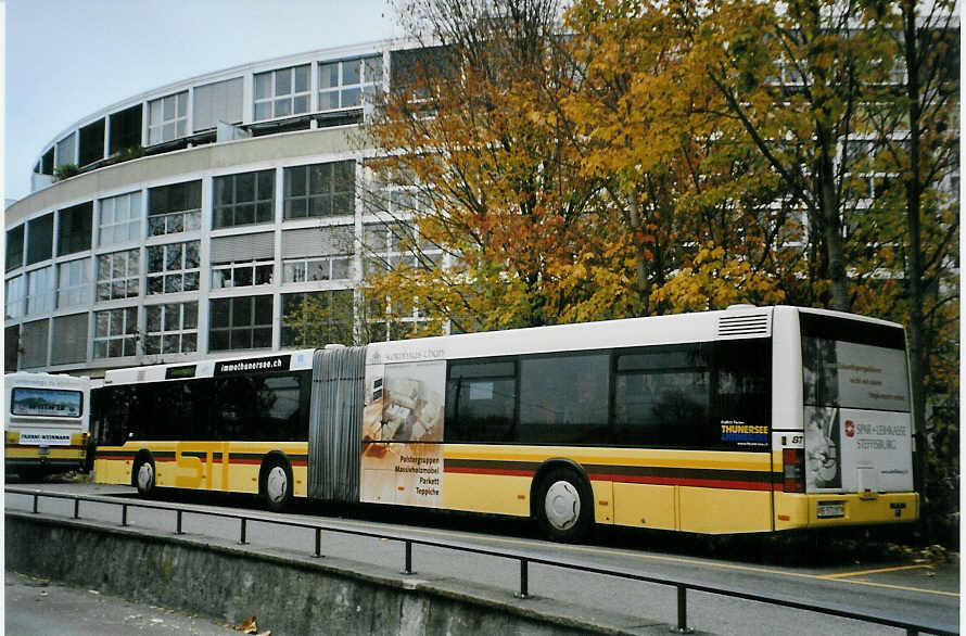 (081'516) - STI Thun - Nr. 87/BE 572'087 - MAN am 14. November 2005 bei der Schifflndte Thun