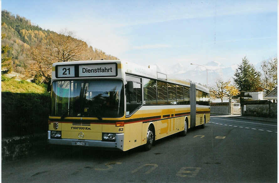 (081'532) - STI Thun - Nr. 63/BE 433'663 - Mercedes am 20. November 2005 in Oberhofen, Wichterheer