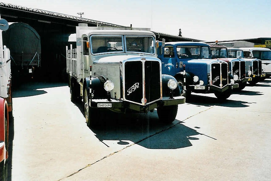 (041'033) - Aus dem Archiv: ZVB Zug - Nr. 166/ZG 60'149 U - FBW am 18. Juni 2000 in Hinwil, AMP