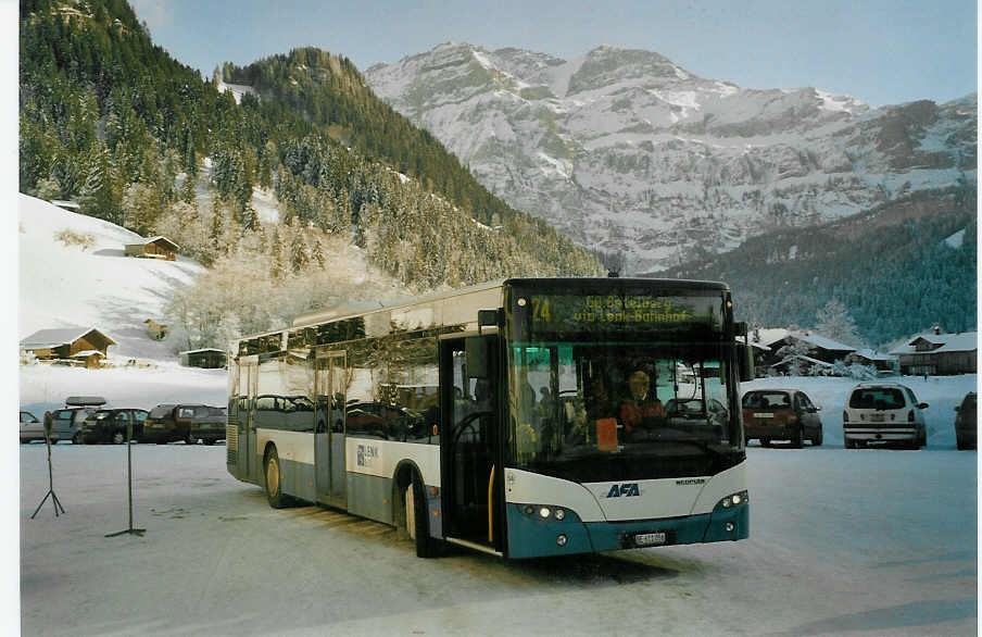 (082'110) - AFA Adelboden - Nr. 54/BE 611'056 - Neoplan (ex VBZ Zrich Nr. 243) am 26. Dezember 2005 in Lenk, Metschbahnen