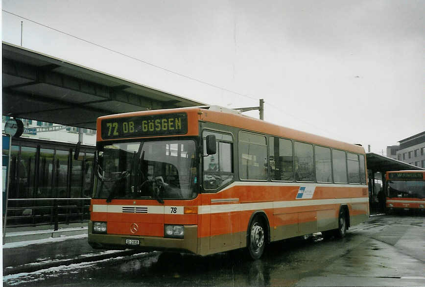 (082'231) - BOGG Wangen b.O. - Nr. 78/SO 21'838 - Mercedes/Hess (ex SOO Olten Nr. 78) am 29. Dezember 2005 beim Bahnhof Olten