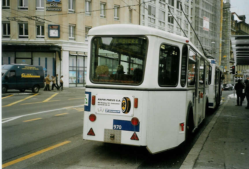 (083'817) - TL Lausanne - Nr. 970 - Rochat/Lauber Personenanhnger am 6. Mrz 2006 in Lausanne, Bel-Air