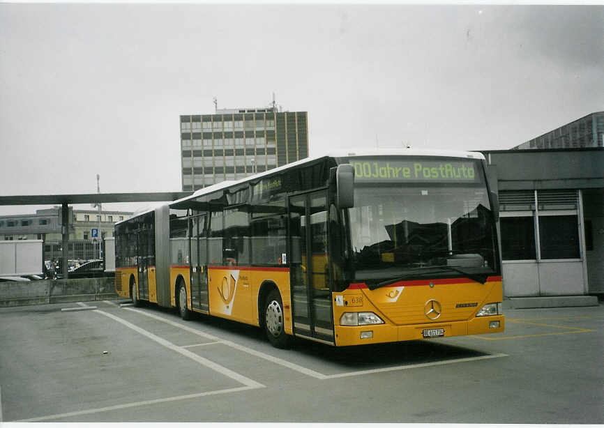 (084'907) - PostAuto Bern - Nr. 638/BE 611'734 - Mercedes am 10. Mai 2006 in Bern, Postautostation