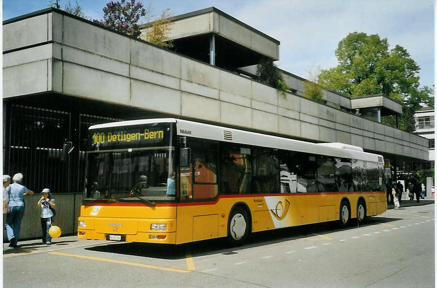 (084'933) - PostAuto Bern - Nr. 651/BE 601'341 - MAN am 13. Mai 2006 in Aarberg, Post