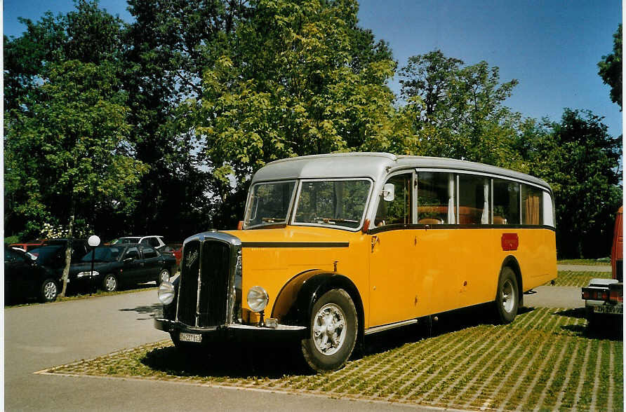 (086'405) - Geering, Bauma - ZH 227'813 - Saurer/Saurer (ex P 23'058) am 18. Juni 2006 in Hinwil, P+R