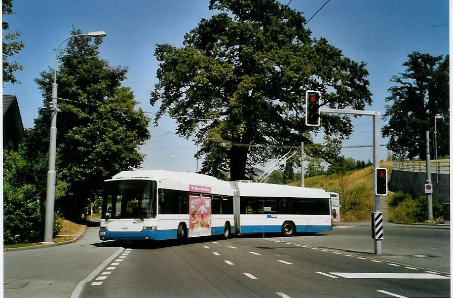 (087'532) - VBL Luzern - Nr. 204 - Hess/Hess Gelenktrolleybus am 25. Juli 2006 in Luzern, Unterlchli