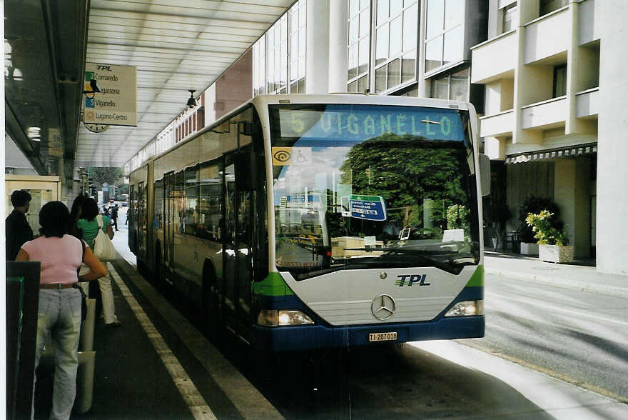 (088'619) - TPL Lugano - Nr. 27/TI 207'018 - Mercedes am 2. August 2006 in Lugano, Centro