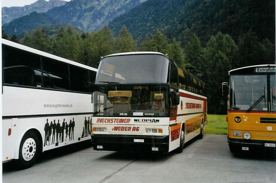 (089'403) - Riechsteiner&Weber, Muri - AG 16'083 - Neoplan am 2. September 2006 in Interlaken, Flugplatz