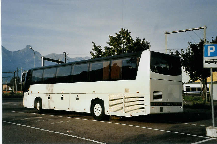 (089'737) - Schweizer Armee - M+29'356 - Irisbus am 23. September 2006 in Thun, Seestrasse