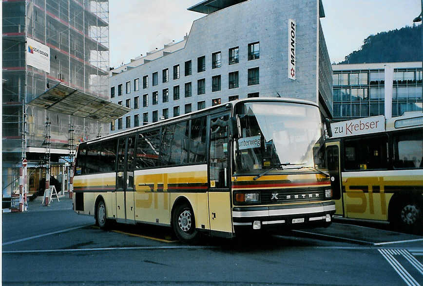 (090'916) - STI Thun - Nr. 2/BE 26'532 - Setra (ex ATGH Heiligenschwendi Nr. 2) am 8. Dezember 2006 beim Bahnhof Thun