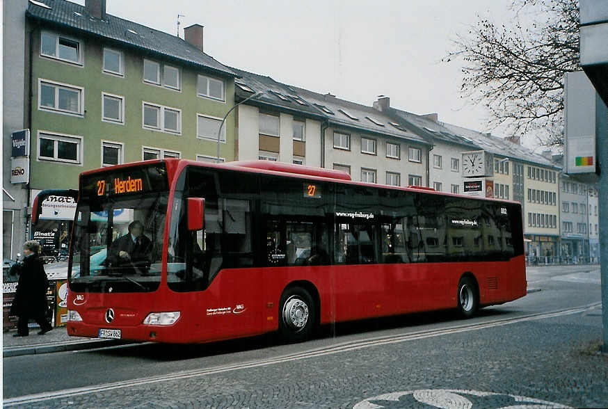 (091'032) - VAG Freiburg - Nr. 862/FR-SW-862 - Mercedes am 23. Dezember 2006 in Freiburg, Siegesdenkmal