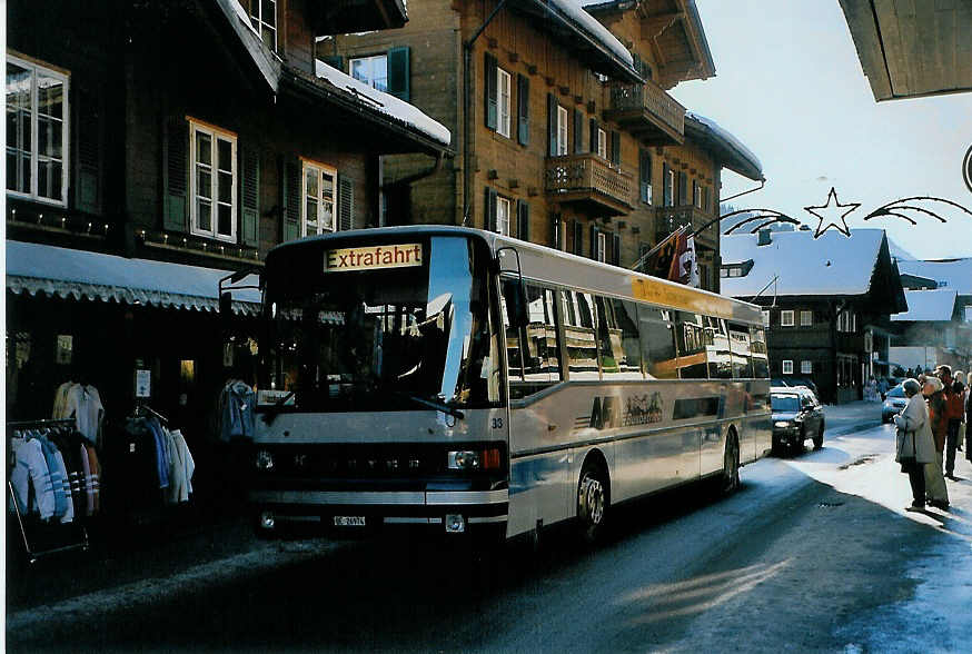 (091'114) - AFA Adelboden - Nr. 33/BE 26'974 - Setra (ex Nr. 15; ex TPYG Yverdon Nr. 5) am 25. Dezember 2006 in Adelboden, Dorfstrasse