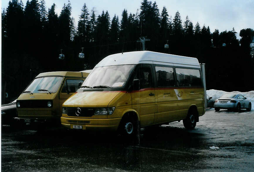 (091'530) - Autotour, Visp - VS 705 - Mercedes am 7. Januar 2007 in Adelboden, Mineralquelle