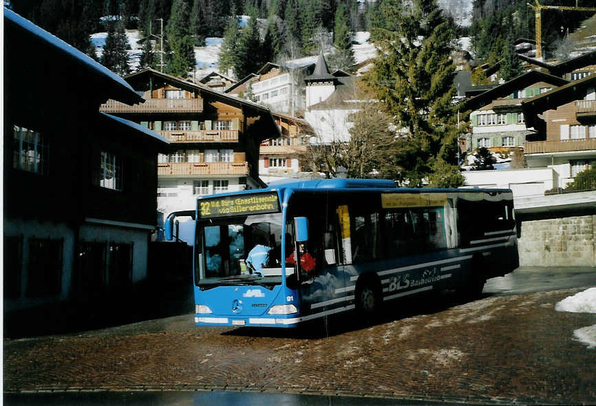 (091'536) - AFA Adelboden - Nr. 91/BE 25'802 - Mercedes (ex Nr. 2) am 7. Januar 2007 beim Autobahnhof Adelboden