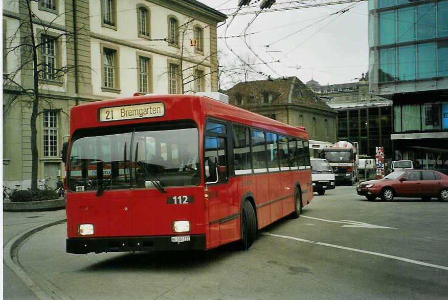 (092'329) - Bernmobil, Bern - Nr. 112/BE 500'112 - Volvo/R&J am 27. Februar 2007 beim Bahnhof Bern