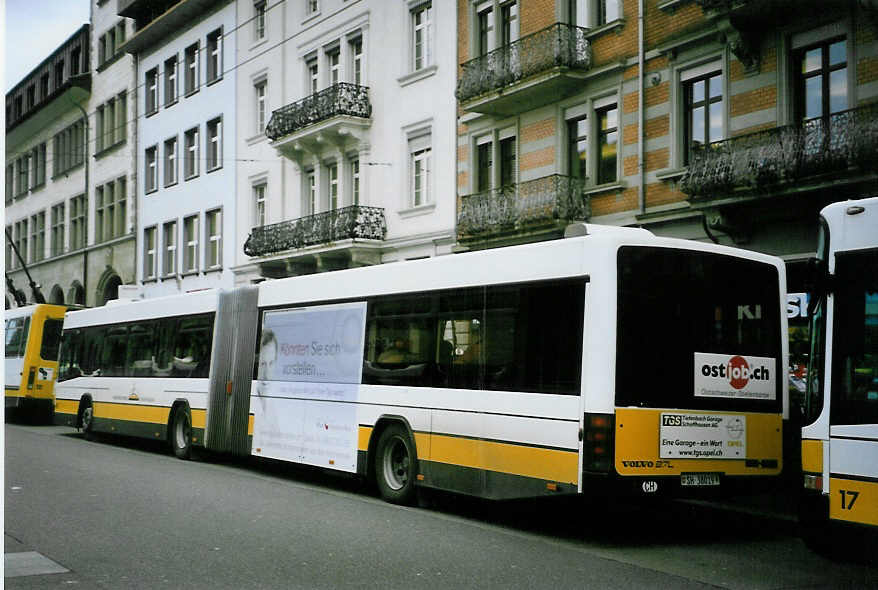 (093'311) - VBSH Schaffhausen - Nr. 19/SH 38'019 - Volvo/Hess am 22. Mrz 2007 beim Bahnhof Schaffhausen