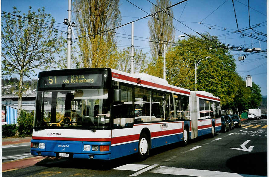 (093'926) - AAGR Rothenburg - Nr. 24/LU 15'080 - MAN am 13. April 2007 beim Bahnhof Luzern