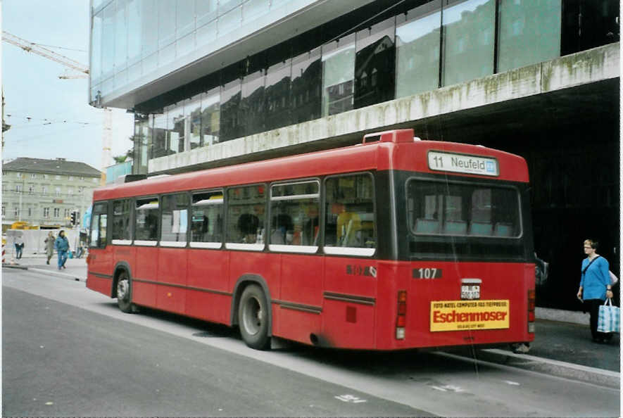 (095'317) - Bernmobil, Bern - Nr. 107/BE 500'107 - Volvo/R&J am 8. Juni 2007 beim Bahnhof Bern