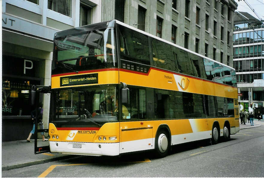 (096'424) - Casutt, Gossau - SG 250'502 - Neoplan am 21. Juli 2007 beim Bahnhof St. Gallen