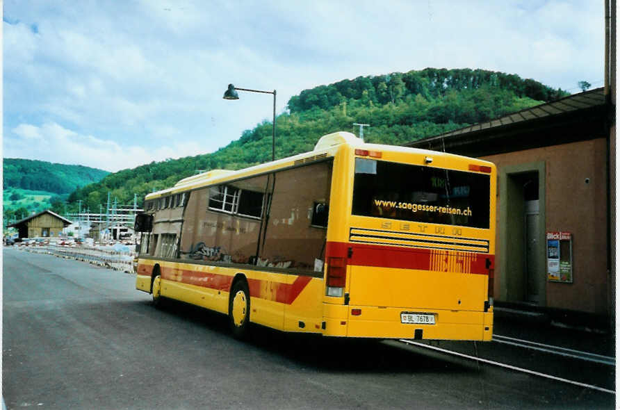 (096'623) - ASW Wintersingen - Nr. 2/BL 7678 - Setra am 22. Juli 2007 beim Bahnhof Sissach