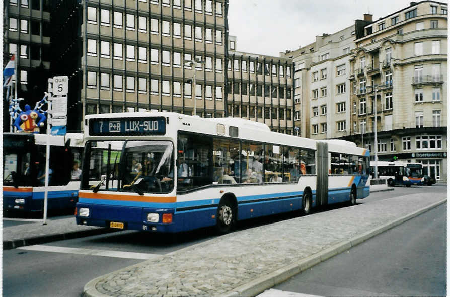 (098'835) - AVL Luxembourg - Nr. 81/B 0810 - MAN am 24. September 2007 in Luxembourg, Place Hamilius