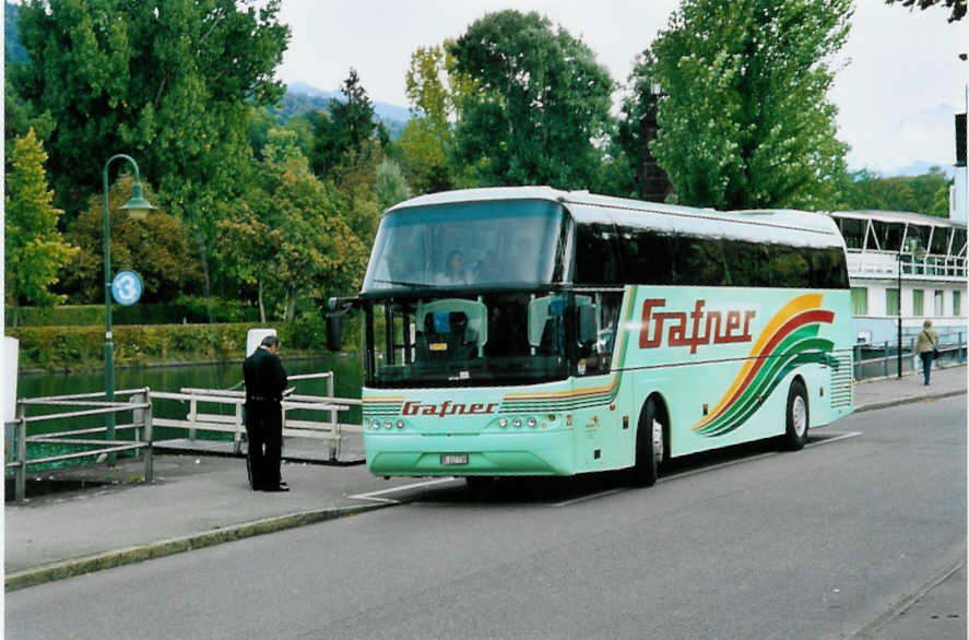 (099'319) - Gafner, Thun - Nr. 23/BE 317'730 - Neoplan am 29. September 2007 bei der Schifflndte Thun