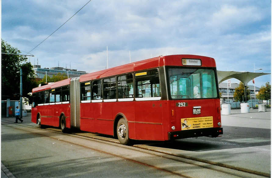 (099'517) - Bernmobil, Bern - Nr. 292/BE 419'292 - Volvo/R&J-Hess-Gangloff am 30. September 2007 in Bern, Guisanplatz