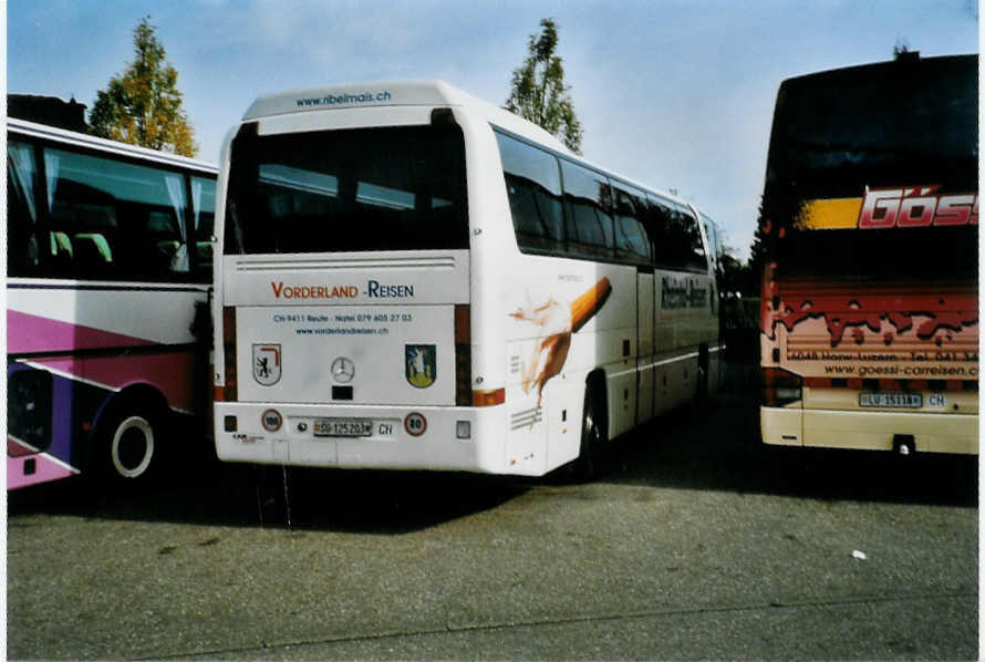 (099'626) - Aus der Schweiz: Gegenschatz, Altsttten - Nr. 7/SG 125'203 - Mercedes am 2. Oktober 2007 in Rust, Europapark