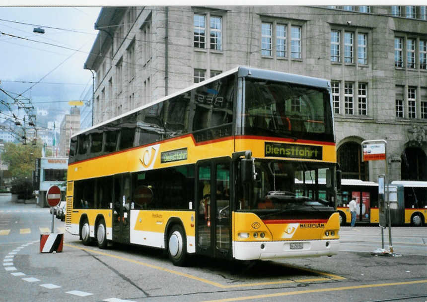 (100'320) - Casutt, Gossau - SG 250'502 - Neoplan am 14. Oktober 2007 beim Bahnhof St. Gallen