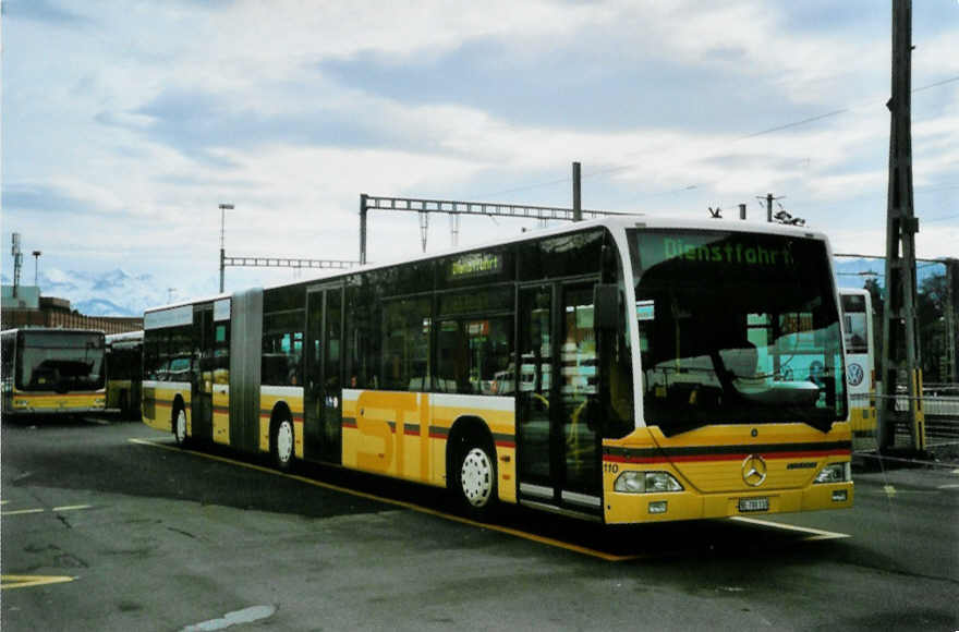 (101'223) - STI Thun - Nr. 110/BE 700'110 - Mercedes am 20. November 2007 beim Bahnhof Thun (prov. Haltestelle)