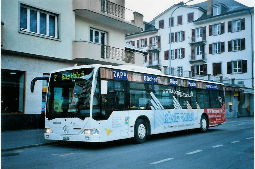 (101'934) - PostAuto Wallis - VS 241'959 - Mercedes am 16. Dezember 2007 beim Bahnhof Brig