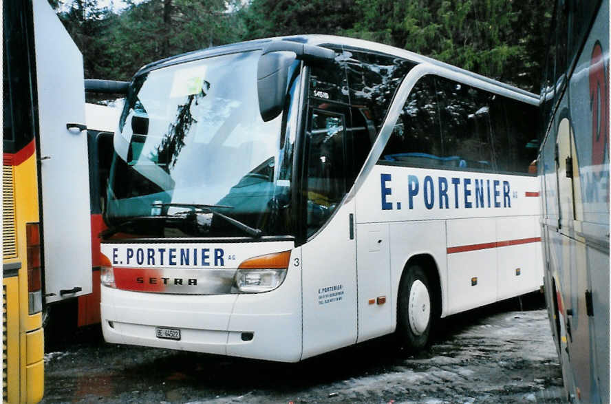 (103'135) - Portenier, Adelboden - Nr. 3/BE 64'522 - Setra am 6. Januar 2008 in Adelboden, Unter dem Birg