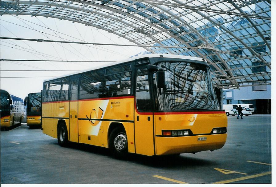 (103'934) - PostAuto Graubnden - GR 159'350 - Neoplan (ex P 23'712) am 4. Februar 2008 in Chur, Postautostation