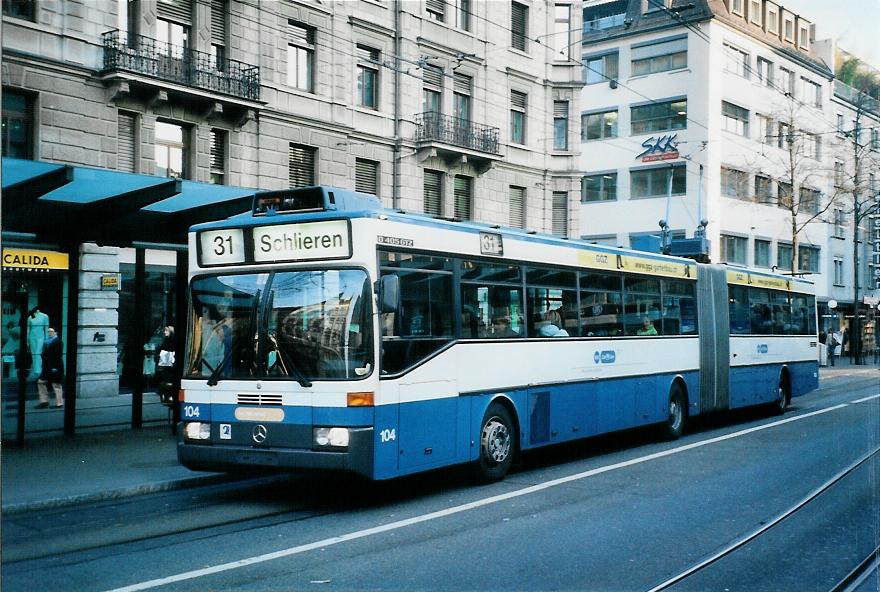 (104'402) - VBZ Zrich - Nr. 104 - Mercedes Gelenktrolleybus am 19. Februar 2008 in Zrich, Lwenplatz