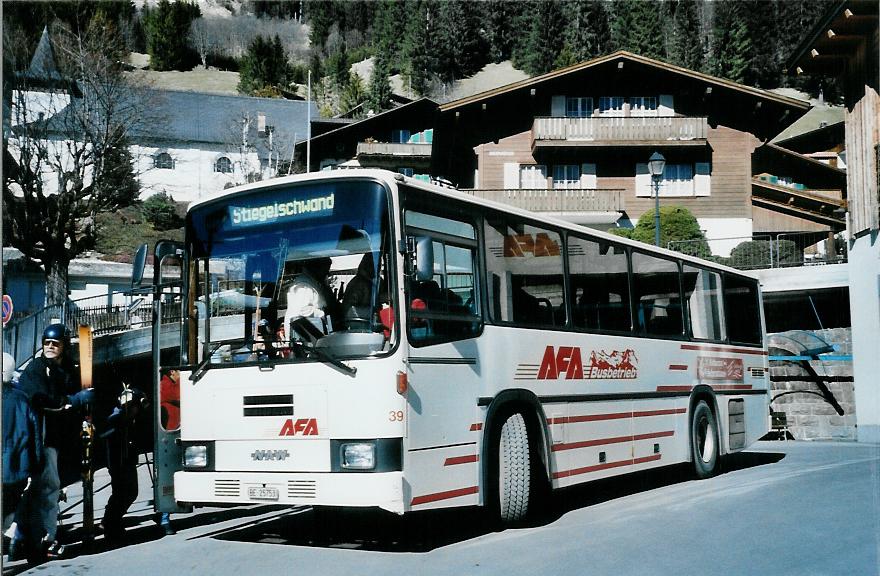 (104'622) - AFA Adelboden - Nr. 39/BE 25'753 - NAW/R&J (ex Nr. 18; ex Autopostale, Mendrisio Nr. 38; ex Piotti, Balerna Nr. 38; ex AAGI Interlaken Nr. 38; ex Schmocker, Beatenberg Nr. 3) am 24. September 2008 beim Autobahnhof Adelboden