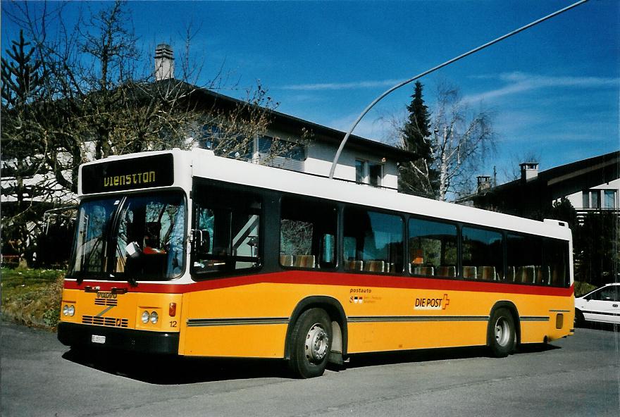 (106'018) - Lengacher, Mnsingen - Nr.  12 /BE 359'077 - Volvo/R&J (ex Steiner, Ortschwaben Nr. 12) am 30. Mrz 2008 in Kirchdorf, Garage