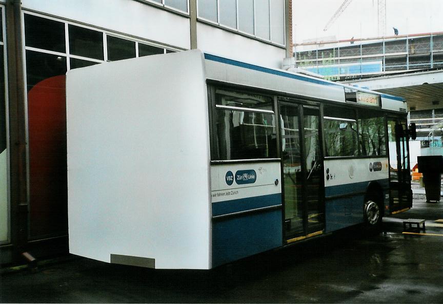 (106'517) - VBZ Zrich - Nr. 229 - Mercedes am 15. April 2008 in Luzern, Verkehrshaus