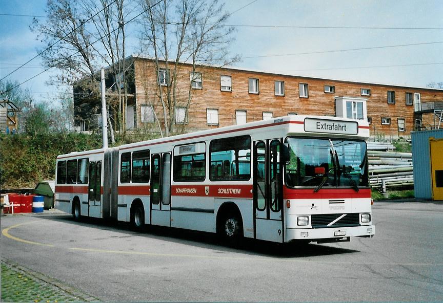 (106'802) - SB Schaffhausen - Nr. 9/SH 12'509 - Volvo/Hess (ex RVSH Schaffhausen Nr. 9; ex ASS Schleitheim Nr. 9; ex Nr. 19) am 26. April 2008 in Schaffhausen Busdepot VBSH