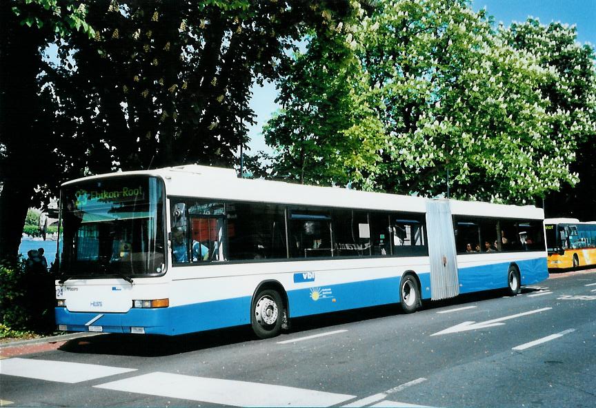 (107'029) - VBL Luzern - Nr. 124/LU 15'004 - Volvo/Hess am 10. Mai 2008 beim Bahnhof Luzern