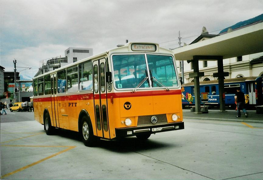 (107'328) - Zimmermann, Niederwangen - BE 24'071 - Saurer/Tscher (ex P 24'632) am 24. Mai 2008 beim Bahnhof Chur