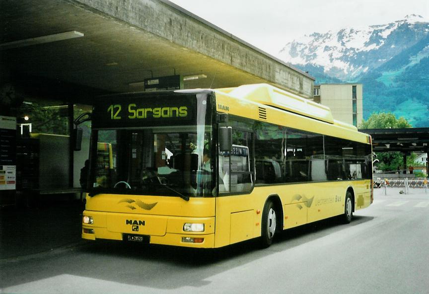 (107'429) - Aus Liechtenstein: Matt, Mauren - Nr. 20/FL 28'520 - MAN am 24. Mai 2008 beim Bahnhof Sargans