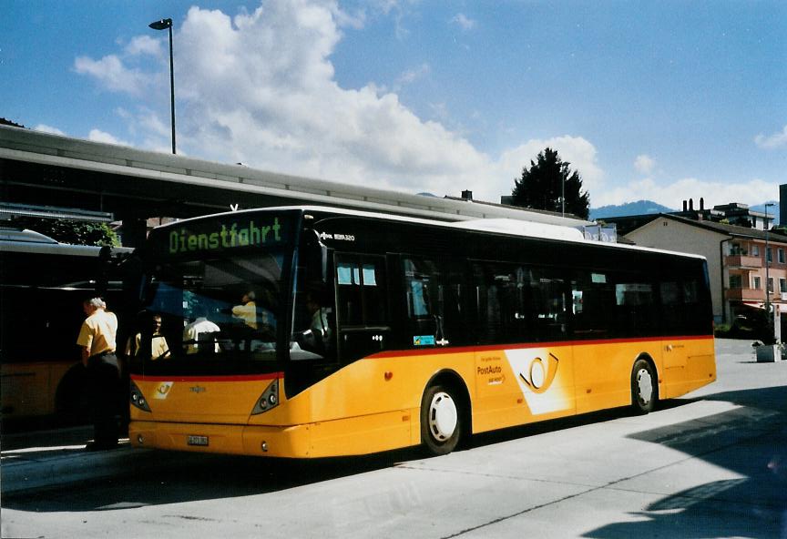 (110'333) - PostAuto Ostschweiz - SG 273'382 - Van Hool am 16. August 2008 beim Bahnhof Uznach